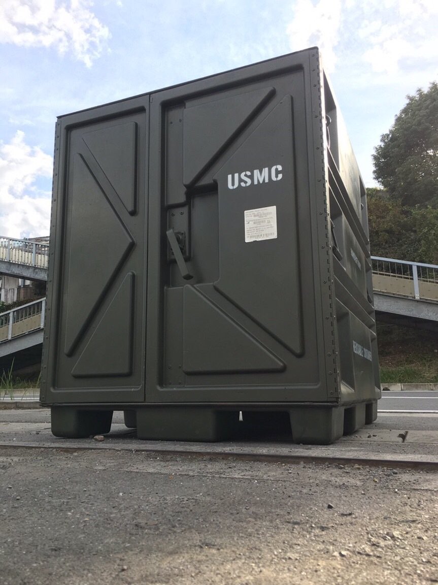 米軍　放出品　コンテナ　世田谷ベース　倉庫　道具箱　物置　No.3 米軍 放出品 コンテナ 世田谷ベース 倉庫 道具箱 物置 FRP 5台セット