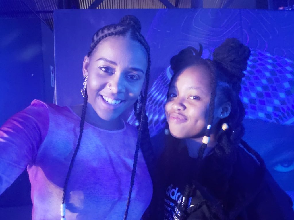 DeeKoala_'s tweet photo. Thank you for such a wonderful experience and putting me on your discovery stage, I had the best time of my life @ShoMadjozi #BeAbsolut #onesourcelive https://t.co/yZzexedWXq