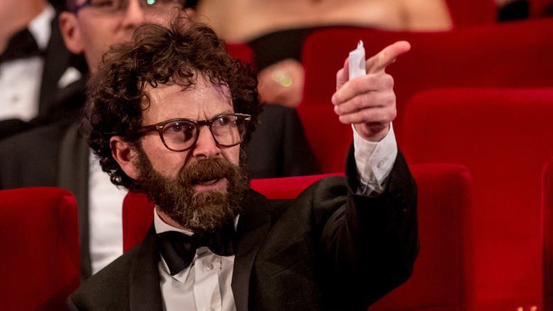 Hoy nos toca felicitar el cumpleaños a uno de nuestros guionistas favoritos: Charlie Kaufman. Happy Birthday! 