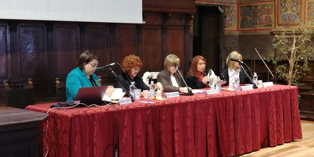 giovannigentili's tweet photo. "Prendersi cura dell'#adozione a #scuola" oggi a #Perugia con @RegioneUmbria @VillaUmbra #UsrUmbria @MiurSocial @CoordinamenCARE #adozioneinternazionale https://t.co/2M7phGB2nC