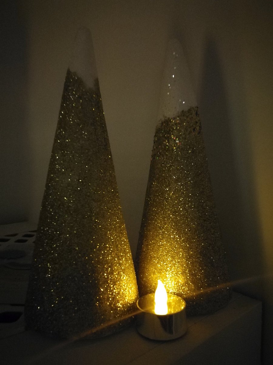 CanovilleNadine's tweet image. Christmas! Christmas! Christmas!.... listen.. I love Christmas and seeing the smiles, of the people I love.. #myfavouritetimeofyear #ijustlovemyfamily #ilivemyhusbandandourchildren #qualityfamilytime #canovillefamilytraditions #jesusisthereasonfortheseason #iamachildofGod