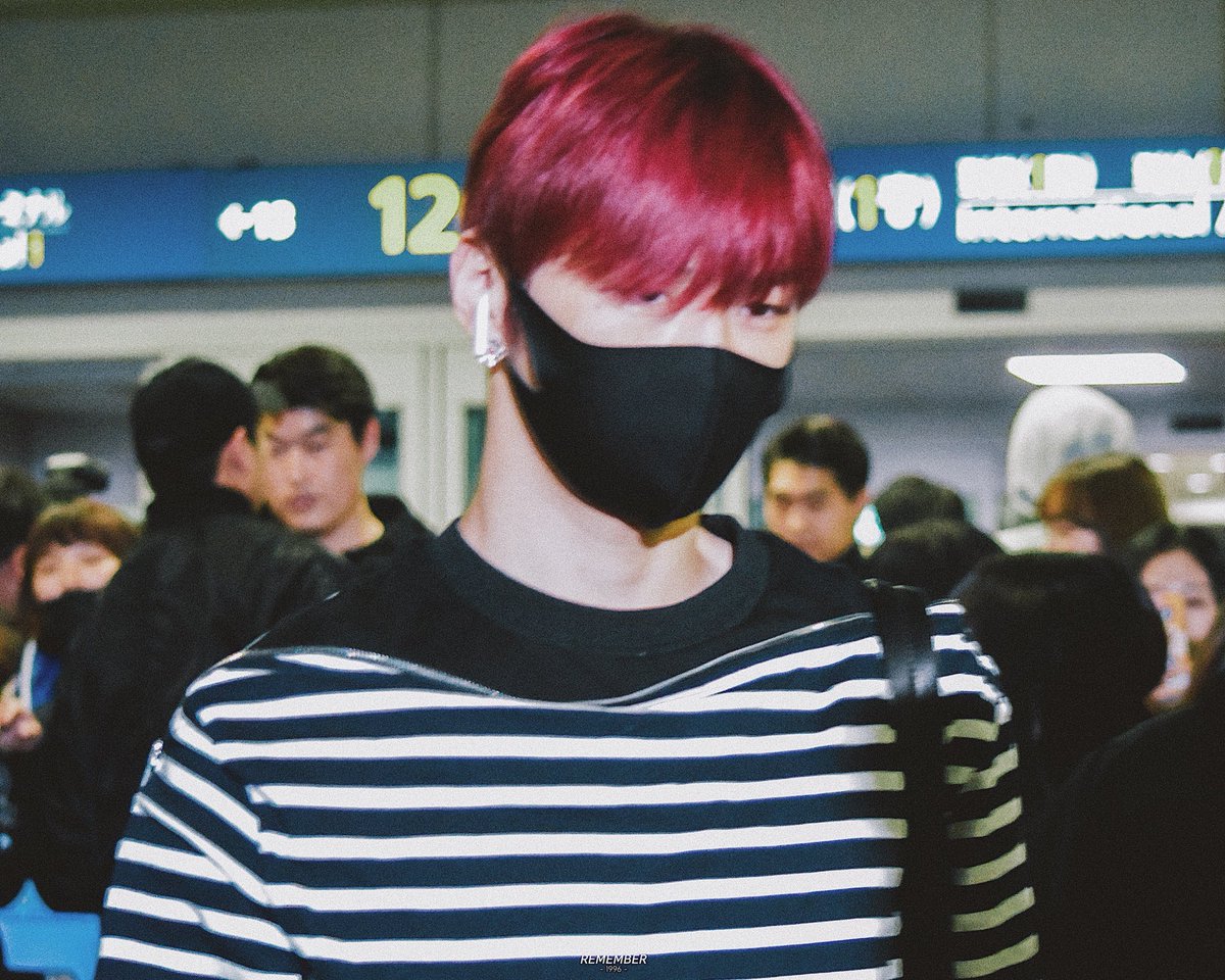 REMEMBER_1996's tweet photo. 181118 ICN Arrivals 🐶❤

#강다니엘 #워너원 #kangdaniel #wannaone #WannaSpringBreeze https://t.co/rd0SpkZlKJ