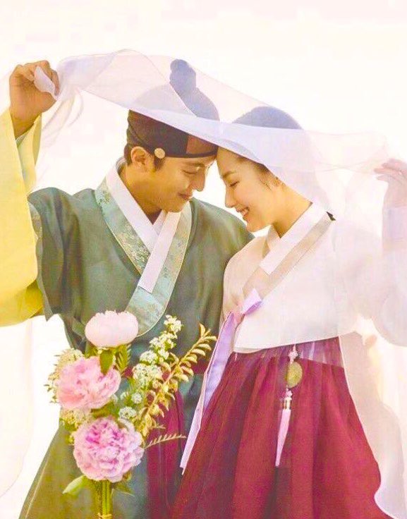 七日の王妃 韓国版 メイキング セット おまけ付き パク・ミニョン ヨン・ウジン 7日の王妃」完走💐✨ 内容が初めから濃くて、 凄くいいドラマだった