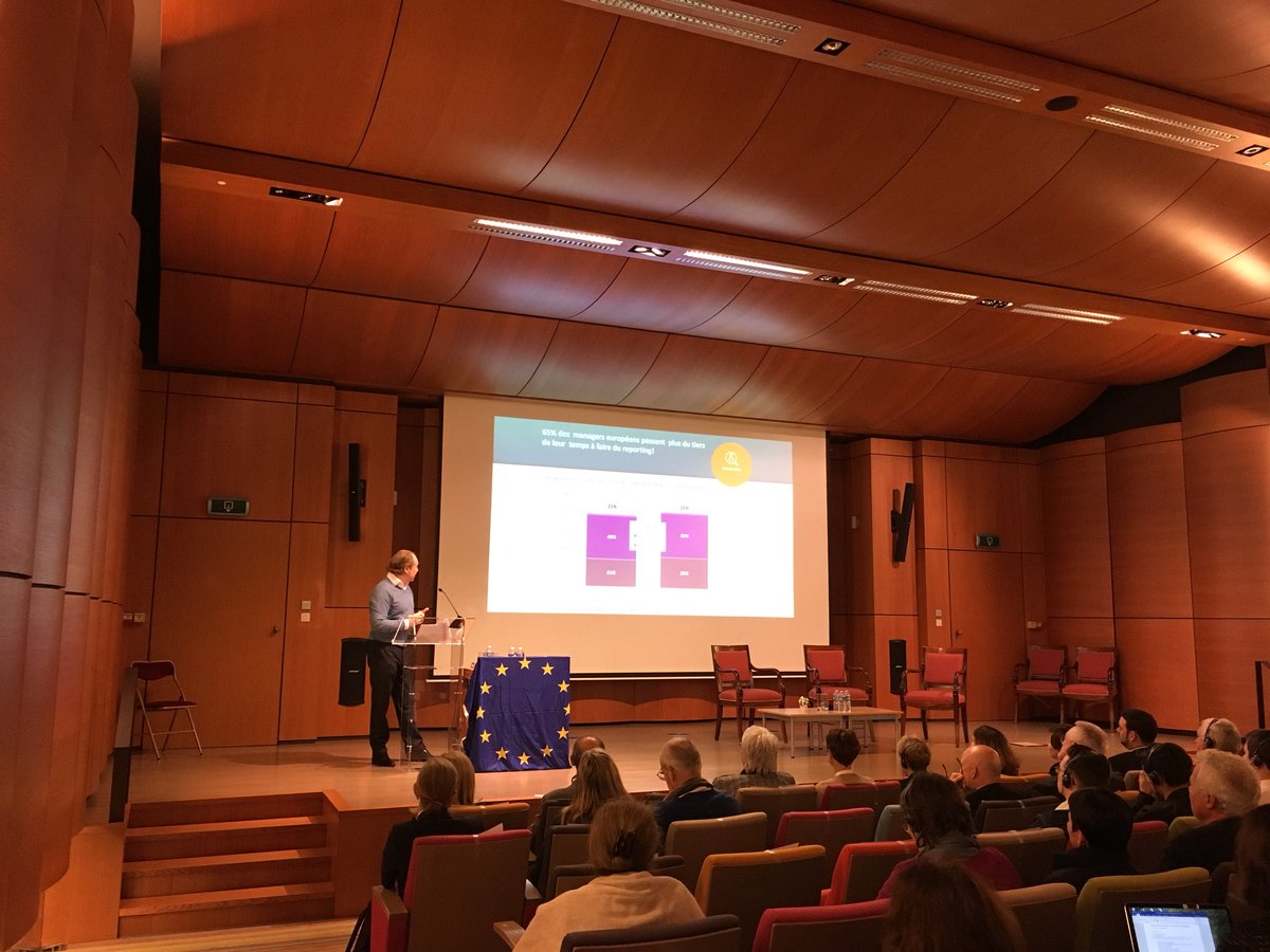 aef_europe's tweet photo. @DenisPennel nous parle de la relation entre les jeunes et le travail à la conférence nationale #Vetfirst @jugendeburo @EPOSvzw @EU_Commission @EUErasmusPlus  @EU4BE https://t.co/GDHdYhii26
