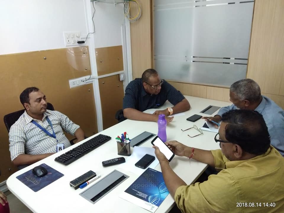Rajesh00977's tweet photo. ArrayGen Technologies Pvt Ltd Signed collaboration Agreement with WD ALKTHER MEDICAL Co. LTD, Sudan. We are happy to provide all support &amp; services of ArrayGen in Sudan
Thank you to Dr. AHMED FOR ALL TO VISIT INDIA FOR THE COLLABORATION AND BELIEVE WITH ArrayGen quality services! https://t.co/rpC2bPwojS