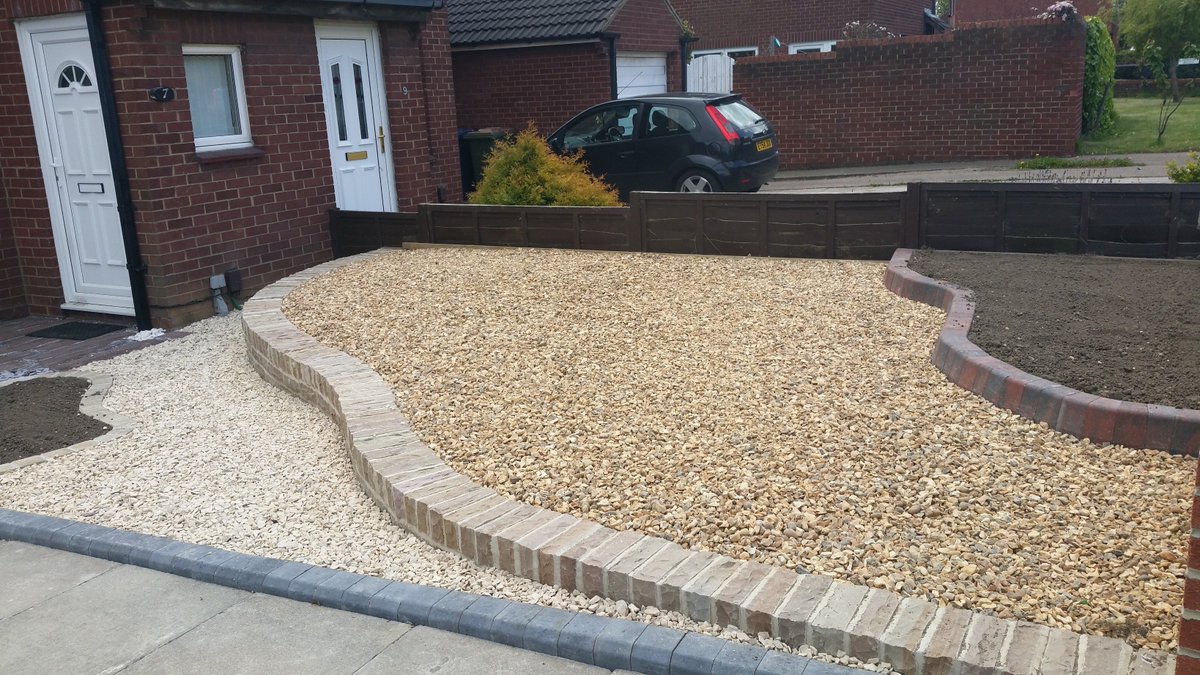 citylivin58's tweet photo. We also do drives and #Landscapes  all designed by us  
https://t.co/tImWBew097 https://t.co/t4u0FimsWa