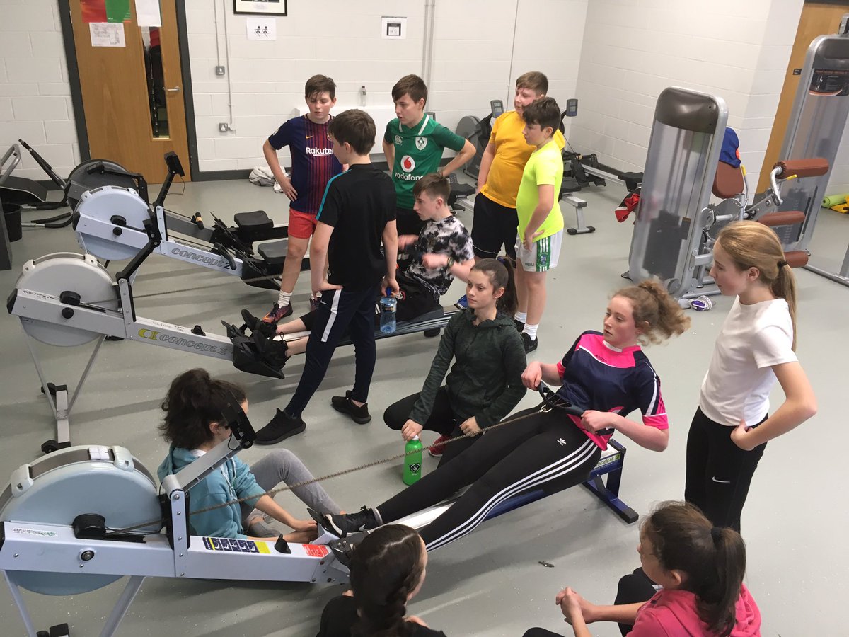 get_rowing's tweet photo. All business today in west Cork as @SkibbereenCS getting relay training done for the upcoming @CorkSports indoor rowing blitz!! #relayready #blitzit #loverowing https://t.co/4dLMQEaXRG