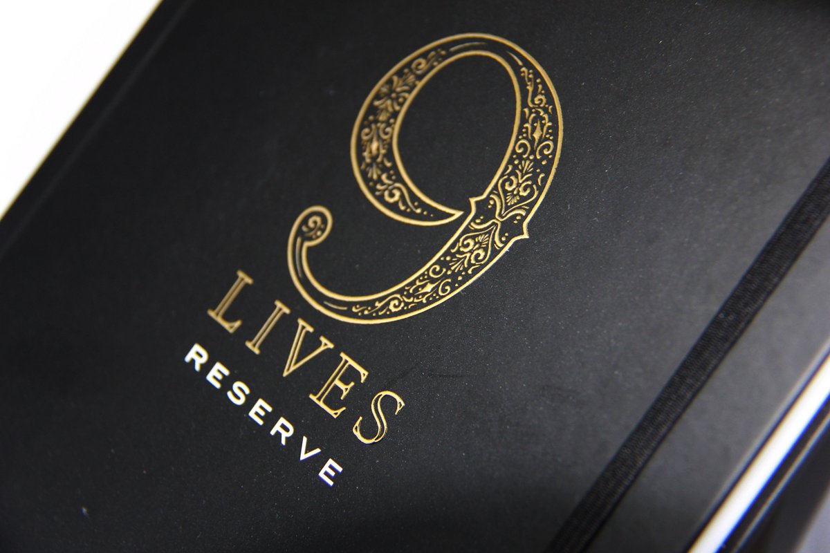 ProColor_cl's tweet image. El impacto está en los detalles que marcan la diferencia. @scodixsense Vive una nueva experiencia de impresión. 
Descubre. Crea. Impacta. 
#press #folia #cuaderno #terminaciones #terminacionesdigitales #print #scodix