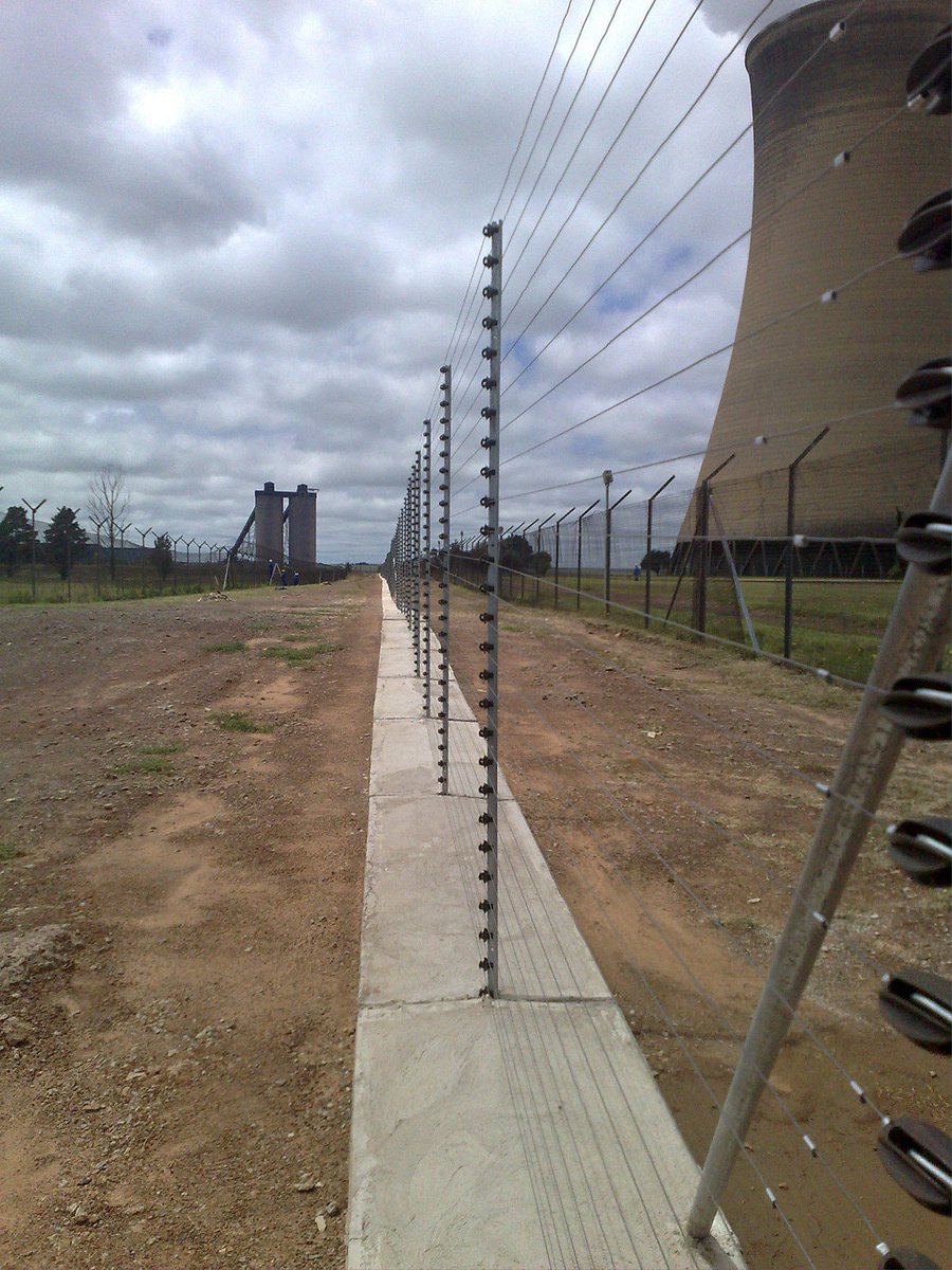 ProcterContract's tweet photo. We are a Certified Channel Partner for sales, installation and maintenance of electric pulse fencing and sensor-based monitoring systems from @GallagherSecure. Read more at https://t.co/NcAIBpR1sN

#highsecurity 
#highsecurityperimeterfencing 
#electricfencing https://t.co/deozgMlcb8