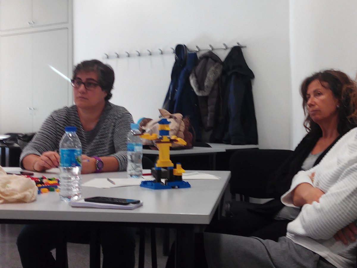 NewsNeus's tweet photo. Intentant millorar processos i serveis amb eines #Agile de @drivetoimprove
#efucuencia
#excel.lencia
#adminitracio
@gencat https://t.co/tXmDyLdCui