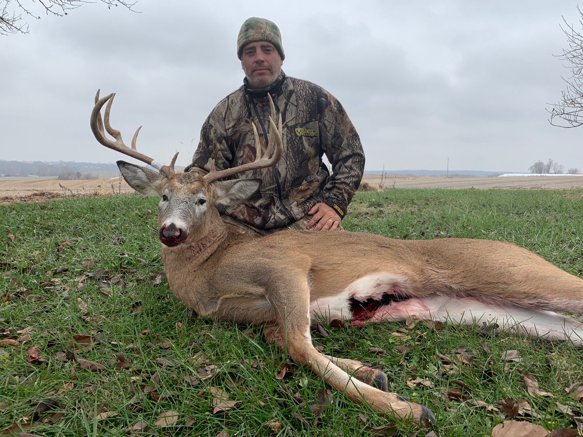 bledsoestephen's tweet photo. Had a great time with @auburnpanichead and Kevin Lauderdale in Illinois. It was worth it to stay through #firstgun https://t.co/krBriag95K