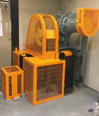 MachineryGuard's tweet photo. Do you have adequate #machineguards in your lift machine room? If not, maintenance technicians can be exposed to unacceptable risks. Find out more at https://t.co/3gysEmeAat

#riskassessment 
#machinesafety 
#machineguarding 
#passengerlifts 
#elevators https://t.co/whWsJk2Cgh