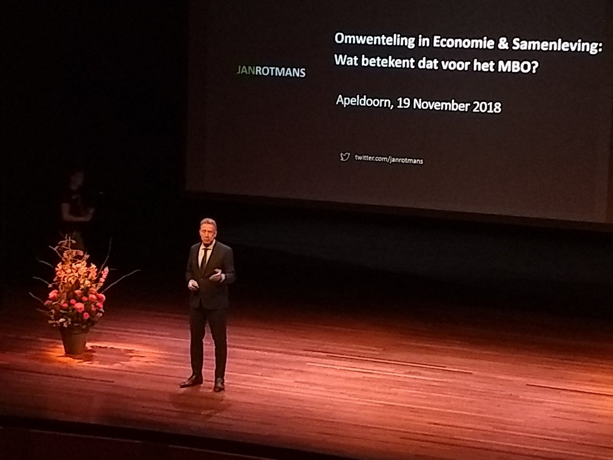 Samenleving &amp; economie veranderen sneller dan het onderwijs. Iedereen ongelijk behandelen niet labelen.