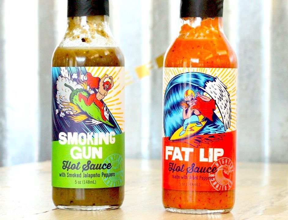 HightideBurrito's tweet photo. Say no to artificial preservatives and yes to the perfect stocking stuffers with our new salsas for sale in-house! "Smoking Gun" uses smoked jalapeños, onions and garlic, and "Fat Lip" is made with Chile de Arbol peppers, pumpkin seeds, and sesame seeds. 🌶  #Jacksonville #904 https://t.co/RIst6UVXCg