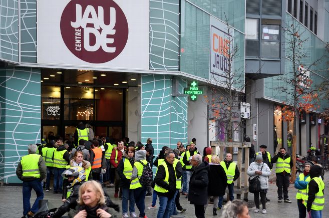 La Montagne On Twitter 17novembre Gilets Jaunes Et Samedi