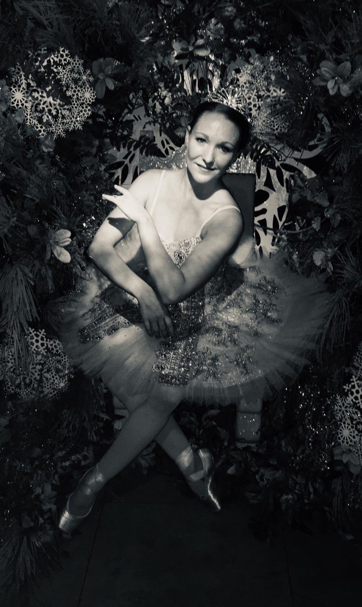 Sugar Plum Fairy in her new snowy kingdom <a href="/sketchlondon/">sketch</a> 
Back again next weekend ❄️ #eventprof #dancersforevents