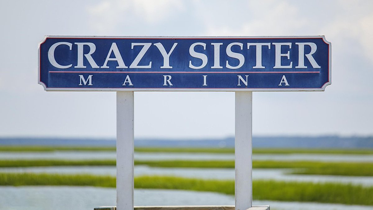 crazysisterSC's tweet photo. The scenery is always beautiful down at Crazy Sister Marina.Come on out on the water with us today! #crazysistermarina #crazysister #deepseafishing #murrellsinlet #murrellsinletfishing https://t.co/7MTjqGFy9a