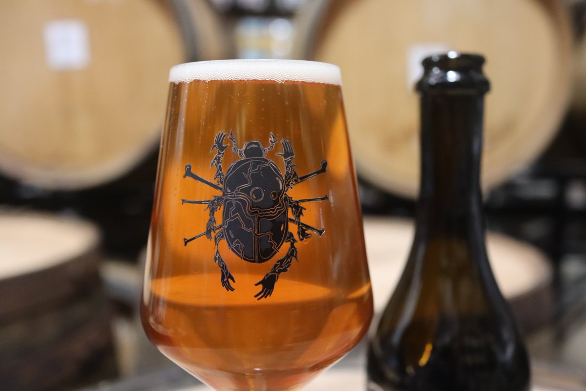 BeavertownBeer's tweet photo. The result is a beautiful sour full of apple goodness.⠀
Available in craft beer shops and our internet boutique 💾 🛍️⠀
#HowDoYouLikeThemApples #TempusProject https://t.co/5chkwvTTNK