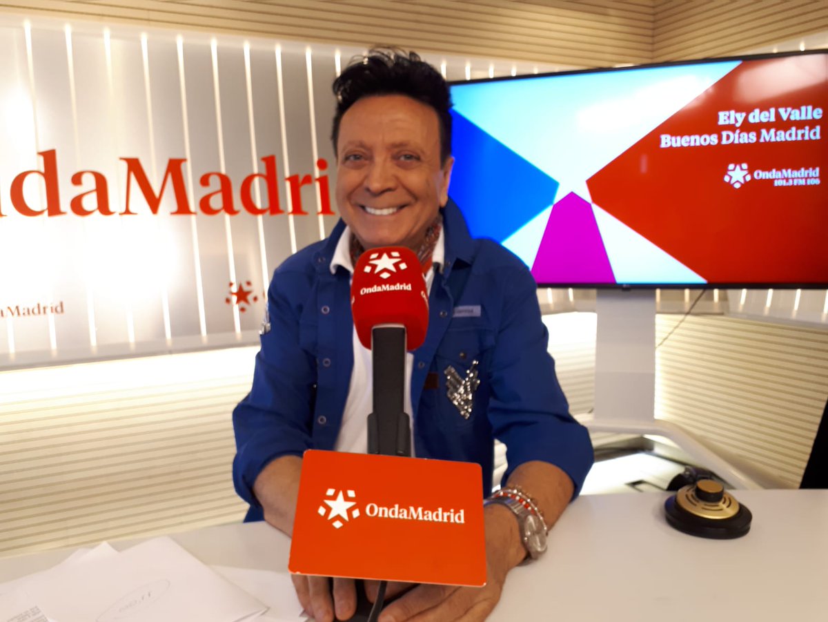 BuenosDiasOM's tweet photo. #quépasóCon  Tiene mucho que contar tras una larga carrera  ... #Rupert  en #Directo con @Elydvalle y @NievesOrtiz77 @osvaldobassi 

🔊 DIRECTO https://t.co/PdgxO9AthC  
101.3 y 106.0 FM @ondamadrid https://t.co/6RCqJ8EEeH