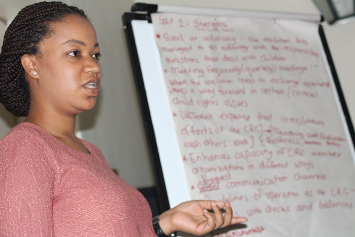 IssuesPaneNyaya's tweet photo. #CRCQM members giving feedback from the just ended, first breakaway session. Is the fact that most of the coalition are based in the capital, Harare a blessing or a curse when it comes to mainstreaming children's issues? #PaneNyaya 

@ZNCWC @RejoiceNhara @PlanZimbabwe @tonytendai https://t.co/LRYNCblKkJ