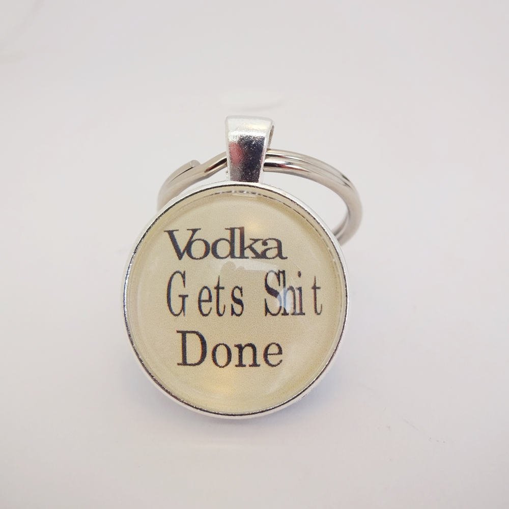 martisanne's tweet photo. Funny keyring, Joke keychain, gin lover gift, wine lover gift,vodka lover gift,coworker gift, alcohol gift, funny present, key fob https://t.co/68qYVSwU2t #TMTinsta #Labordaysale #Etsymntt #EtsyTeamUnity #FunnyPresent https://t.co/uI4cYO3cdo