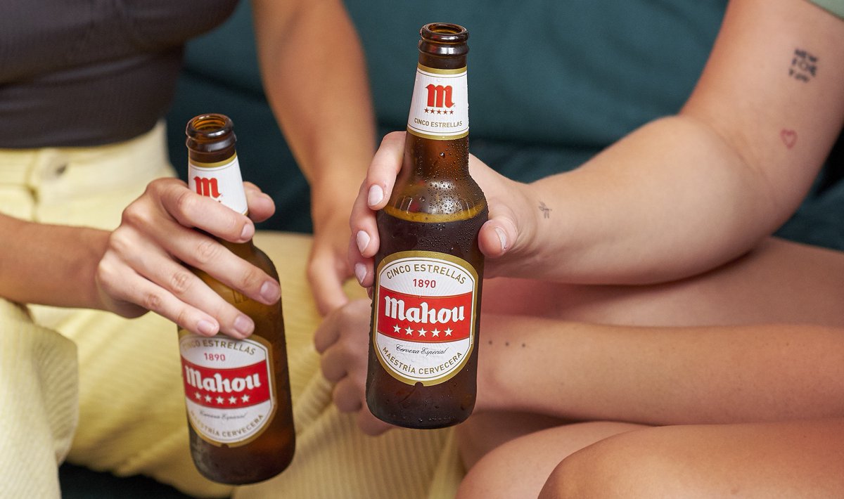 Fútbol Mahou on Twitter: "Hoy es el #DíaMundialDeLaTelevisión, y lo único que nos viene a la mente es ESE MOMENTO con un partidazo en la tele y una Cinco Estrellas en la