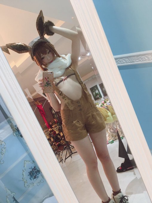 Twitterのコスプレ画像11