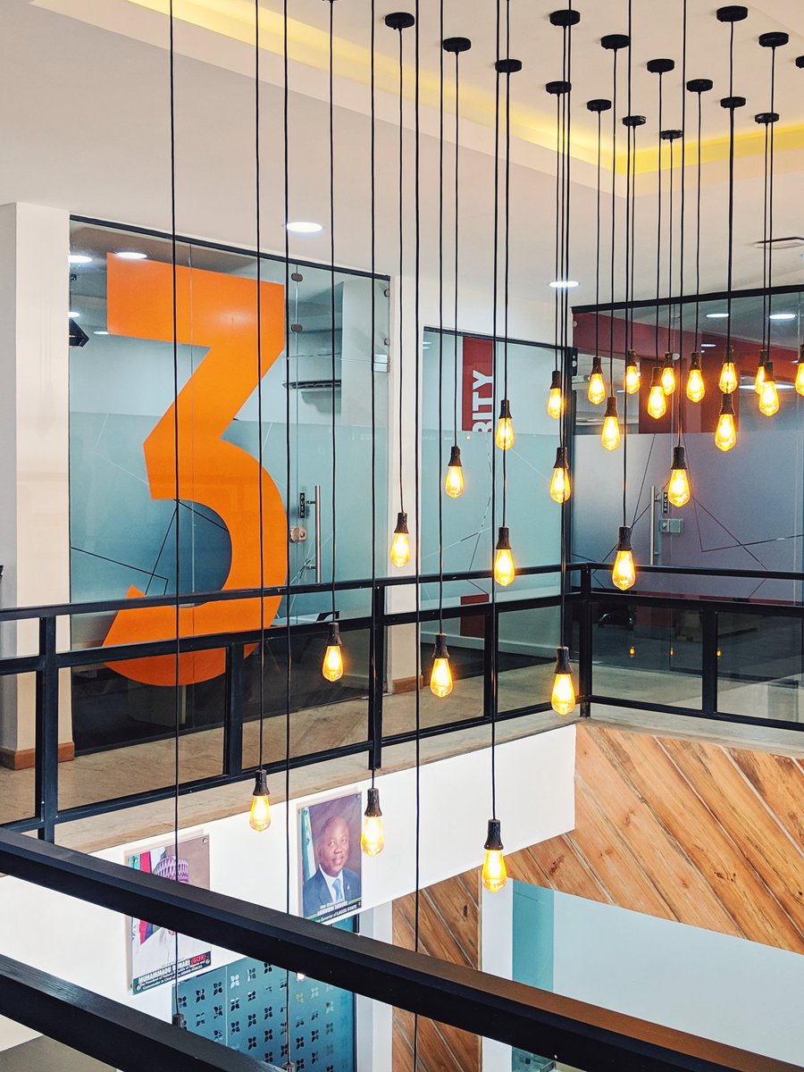 paystack's tweet photo. Next up, we took a trip to Renmoney (one of our awesome Paystack merchants). Their new office is LIT!🔥🔥🔥 We can't wait to show you their #PoweredByPaystack episode. https://t.co/WargDSURca