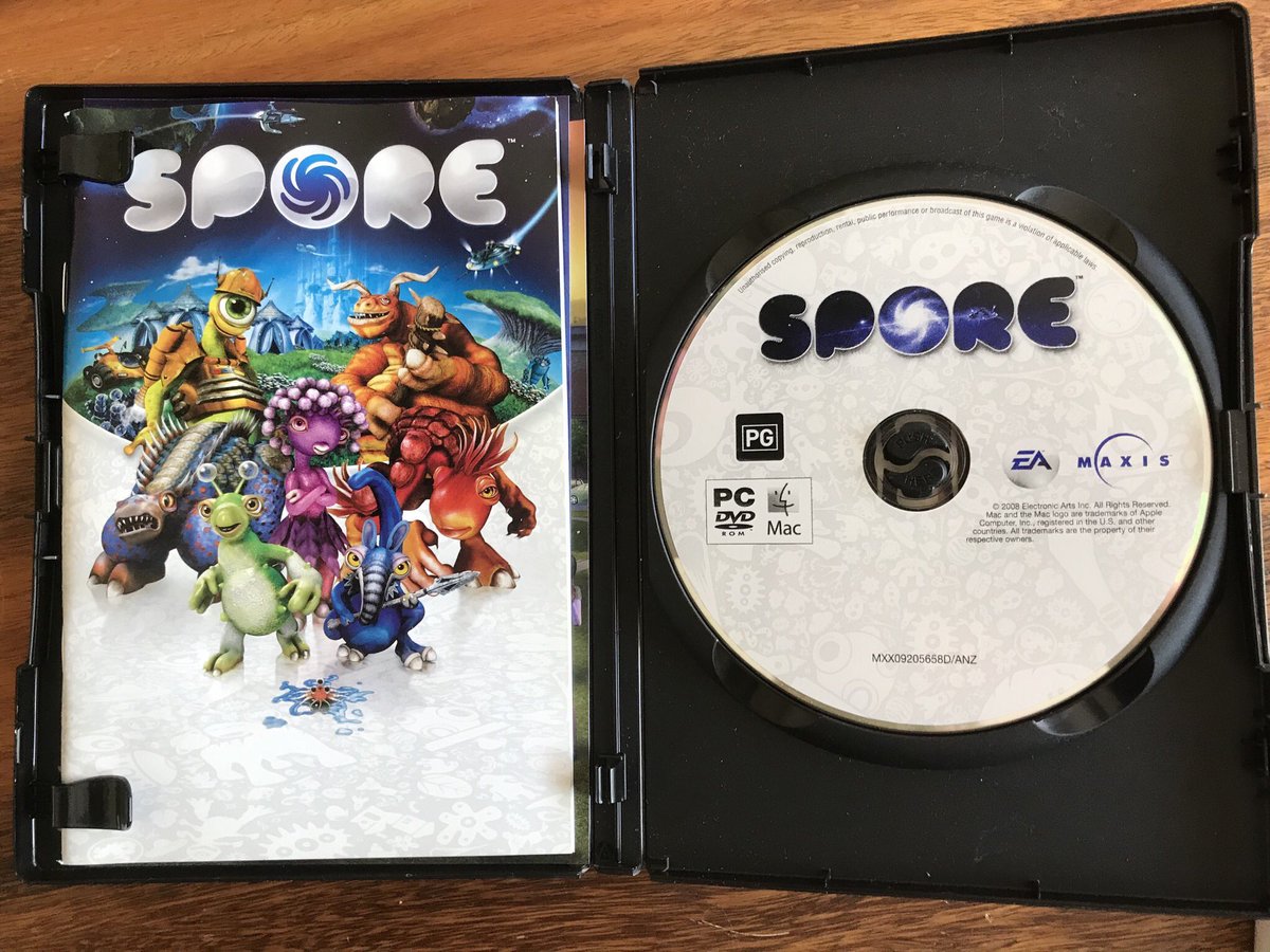 WeirdAndRetro's tweet photo. Next up on #RetroHuntMonday is this PC/MAC game I remember seeing on @EBGamesAus shelves years ago wishing I had a PC or Mac to play it on. Picked it up CIB for one buck! 🤩 I like it. In fact, you could say that this game is… growing on me! 😃😉😃😉😃 https://t.co/n3De0rZ5jY