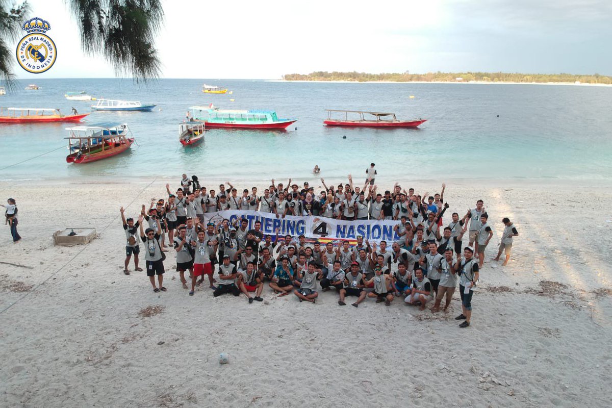Madrid_Indo's tweet photo. Selamat untuk @MadridLombok atas kerja keras dalam penyelenggaraan #GathNas4PRMI yang berjalan sukses dan lancar.

cc: @realmadriden @LaLiga @GradaFansRMCF

#LombokBangkit #LombokAmazing https://t.co/XuYbriNiiJ