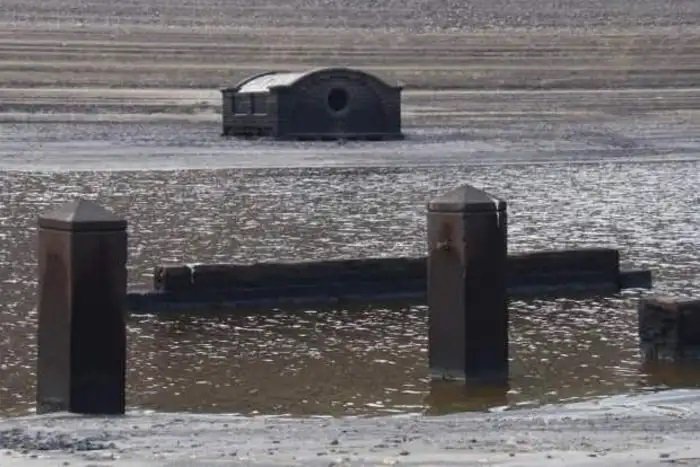 Sightseers are flocking to a hidden Derbyshire village - and getting stuck in mud

derbyshiretimes.co.uk/news/warning-a…