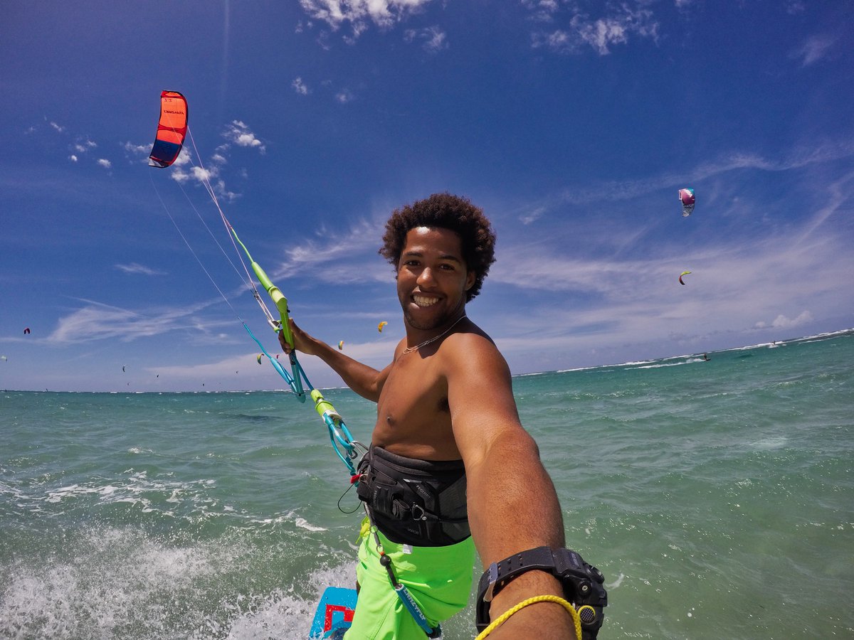 positokite's tweet photo. The magic of Cabarete comes from the wind, the sea, the stars and the smile of its people.

#crazyflykiteboarding #prolimit #amazingcabarete #smile #people #cabaretebeach #cabaretelife https://t.co/j38JulDzQv