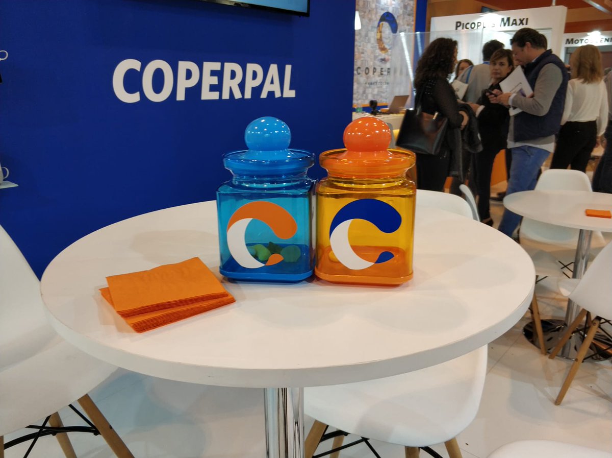 COPERPALSL's tweet photo. Finalizado VETECO, no podemos dejar de daros las gracias a todos los clientes y amigos que os acercasteis a visitarnos. Hemos realizado un gran esfuerzo pero ha valido la pena.
#protecciónsolar #coperpal #feriaveteco #mosquiteras #persianas https://t.co/MG4s2OxFe9