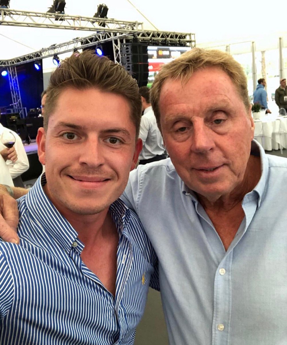 DavidAtkinIG18's tweet photo. Great seeing Harry @Redknapp going into the #Jungle last night, no surprise his team won the first task #either. The man is great with on the spot #tactics. Really looking forward to watching him #ImACeleb https://t.co/TkWHtHxBaV