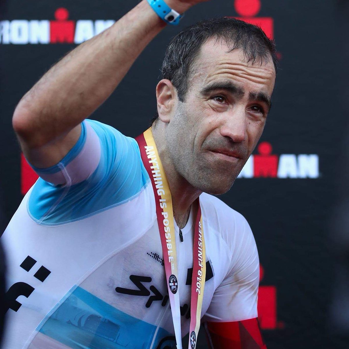 Hoy nos despertamos con una gran imagen‼️
El que siempre será el GRAN <a href="/enekollanos/">Eneko Llanos</a>  vuelve a lo GRANDE ganando el IM Arizona.
.
Sin olvidarnos de Clemente <a href="/clementealonso/">Clemente Alonso-McKernan</a> que lograba ser segundo y consiguiendo un doblete histórico para el Triatlón español‼️
👏👏👏🙌 GRANDES.