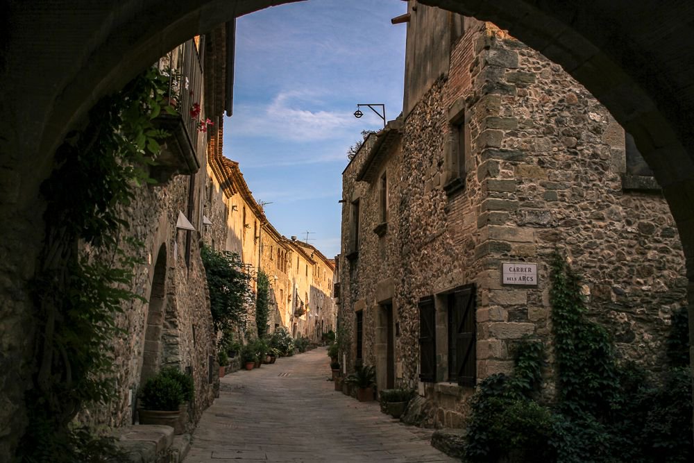 areavan's tweet image. Qué ver en alrededores de Barcelona (pueblos, ciudades y sitios con encanto) buff.ly/2BeeKoN vía @101lugares