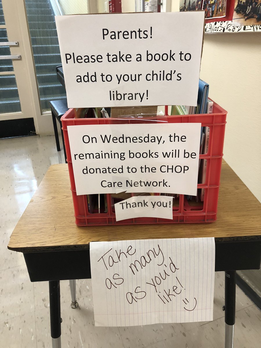 MusicClass109's tweet photo. Stopping by for your conference today?  Please take as many books as you’d like!  @Kacademy123 @Hurray4PreK @steinmetzprek @Interboro_Music https://t.co/n2Nt1eoYgx
