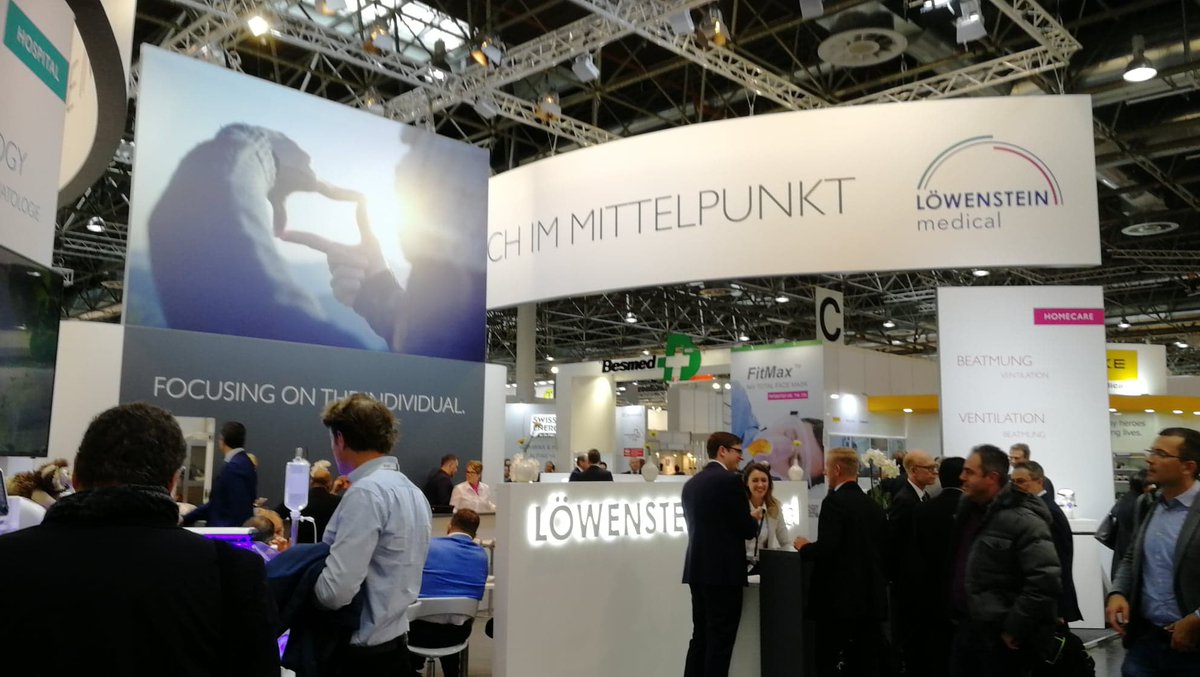 remservemedical's tweet photo. * * Medica 2018 * * 

Great to see Lowenstein at Medica this year and check out their new Cara full face mask, coming soon!! 

#CPAP #OSA #Loweinstein #maks #carafullface #medica2018 #comingsoon #networking https://t.co/7GweJArZeM