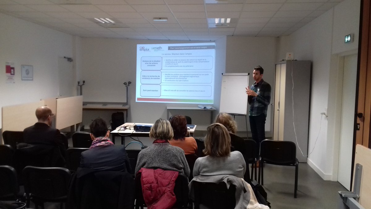 Girpeh's tweet photo. Temps convivial ce matin dans les locaux de CAP EMPLOI 44, des riches échanges autour d’un petit déjeuner avec des employeurs du territoire ! https://t.co/xNyjckdipS