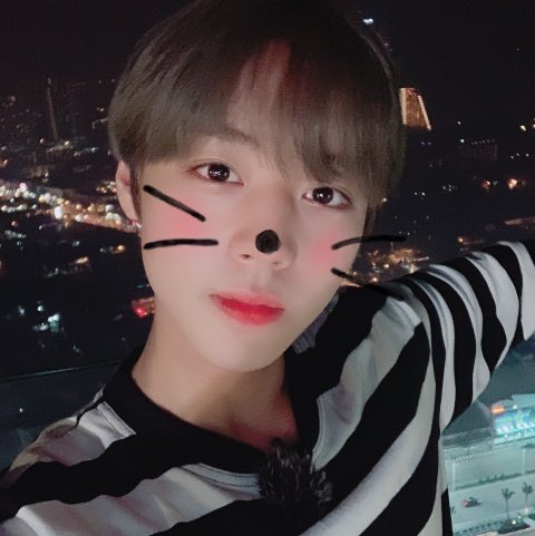 jihoonphotos's tweet photo. I will support you  no matter what https://t.co/GgTHLYOeXT