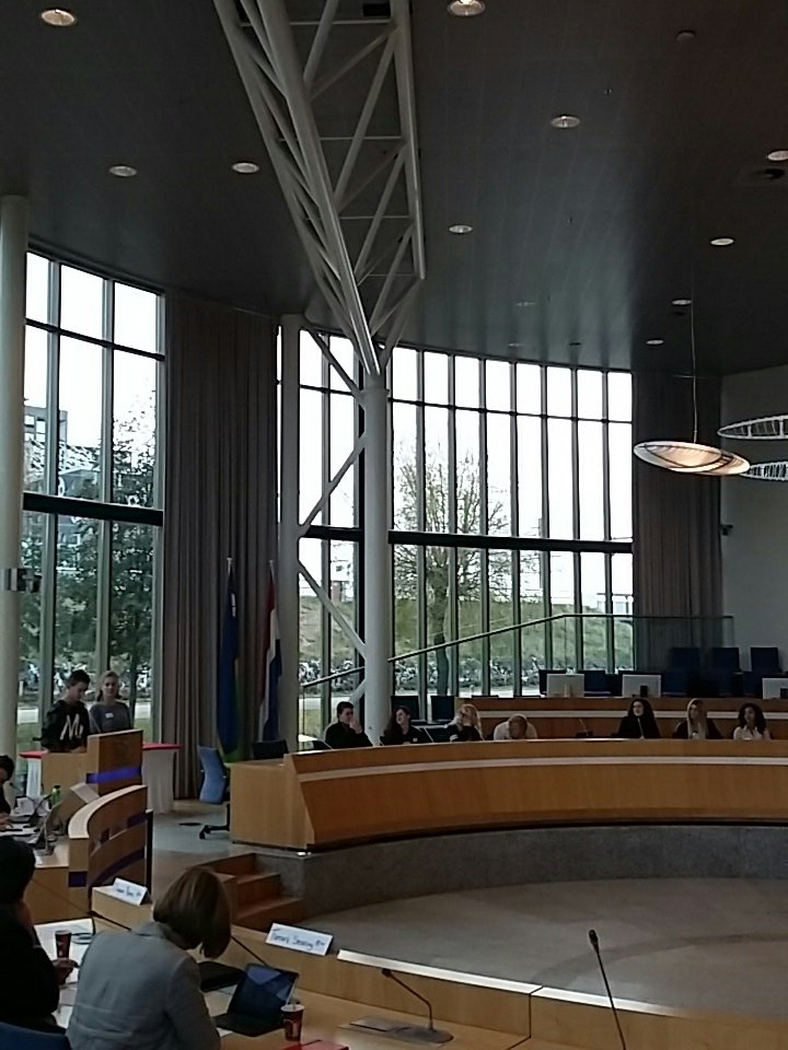 Vandaag zitten we in Lelystad voor het provinciaal jeugddebat Flevoland!  @NJRtweets <a href="/ProvincieFL/">Flevoland</a>