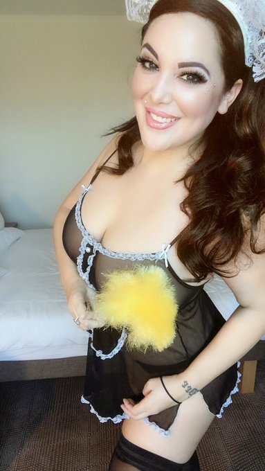 Naughty French maid coming up on my only fans ☝🏽👌🏾🤓💋❤️ https://t.co/1UE8lFu3xi<a href="/tag/chester"class="tags"><span>#chester</span></a><a href="/tag/cheshire"class="tags"><span>#cheshire</span></a>