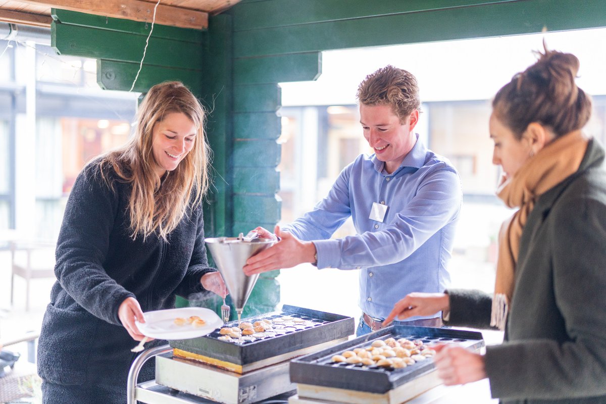 Present Leiden tweet media