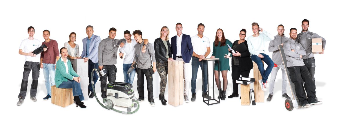 SolitsUK's tweet photo. #Teamwork is delivering the best results for #plinths and #displaycases, #presentationsolution. https://t.co/G0pjMzR72h