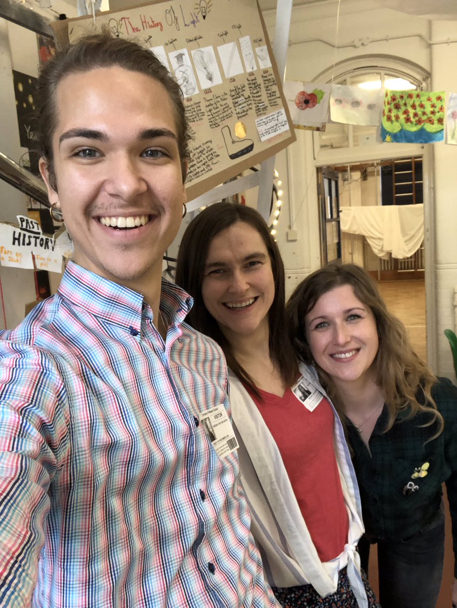 Thank you <a href="/TorrianoJuniorS/">Torriano Primary</a> for letting us test our <a href="/scrumeduexp/">scrumeduexp</a> pilot #Hackathon for younger age groups. Your Year 6 students are really impressive! We are looking forward to seeing them #pitch later and share the results with more <a href="/STEMAmbassadors/">STEM Ambassadors</a>. #stemlearning  #stem