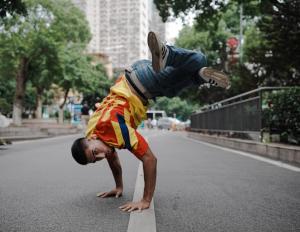Arts_Foundation's tweet photo. V delighted that Kwame Asafo-Adjei, Julia Cheng (@houseofabsolute), Juan Gaviria &amp; Chris Reyes have been shortlisted for Hip Hop Dance Award supported by @Arts_Foundation. Judged by Delia Barker, @benjireid &amp; Kenrick Sandy MBE (@KenrickH2o)
 https://t.co/symbkc5nvN https://t.co/nhfKeizR8x