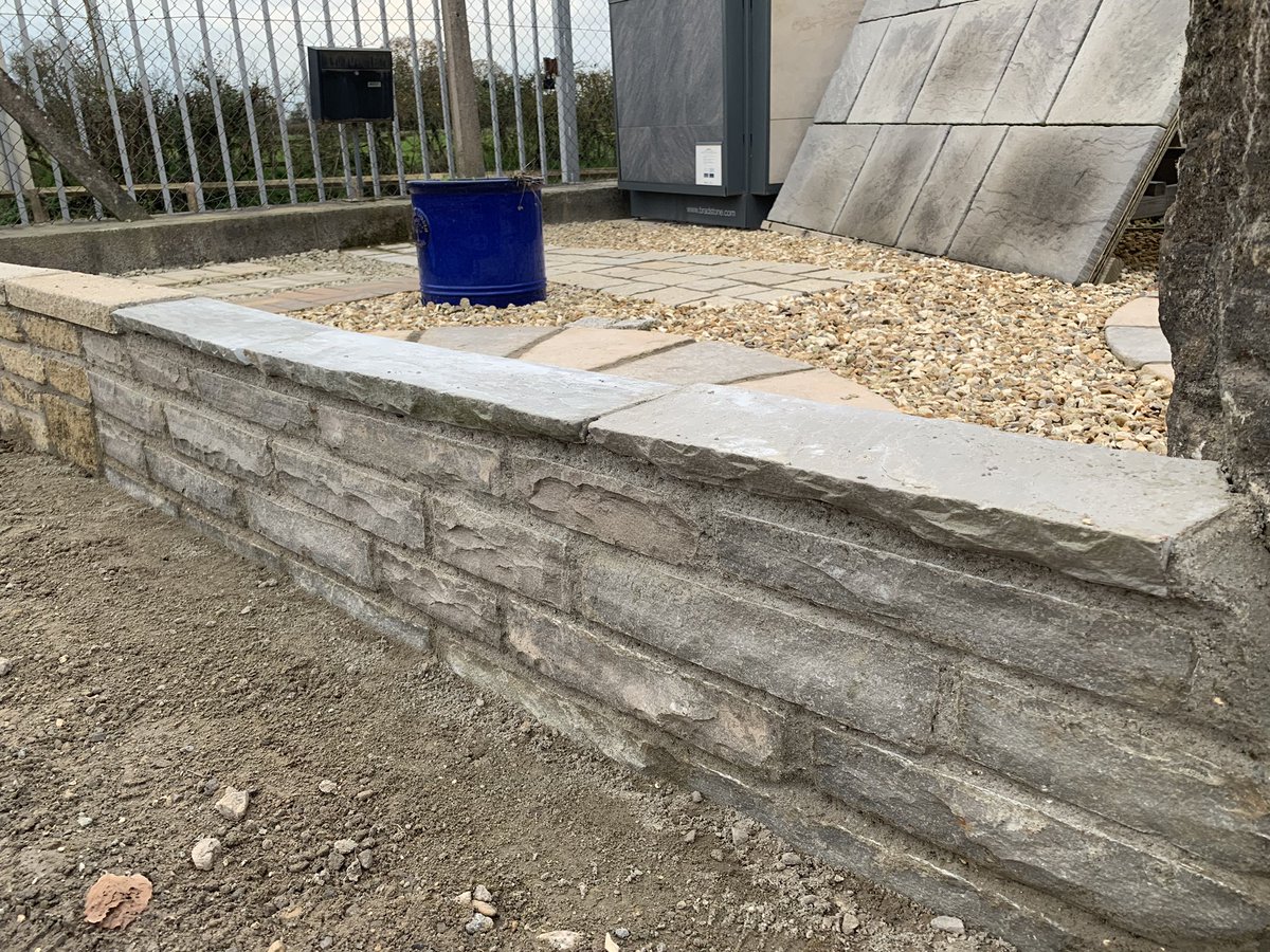 Westcrete's tweet photo. Lee and his merry men have been busy building a dwarf wall in our display area out of @Castacrete Grey Indian Sandstone walling with matching tumbled copings. 😍👌#DisplayArea #EstablishedBusiness #Over57years #gardendesign #gardenideas #sandstonewalling https://t.co/c8BrD9MT0S