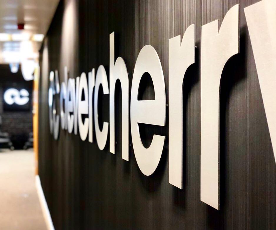 clevercherry's tweet photo. The latest edition to the new and improved Cherry HQ! ๐ New signage to reflect the new Clevercherry! โซ๏ธโช๏ธ
#Signage #Clevercherry #Rebranding https://t.co/UOfahzmd8E
