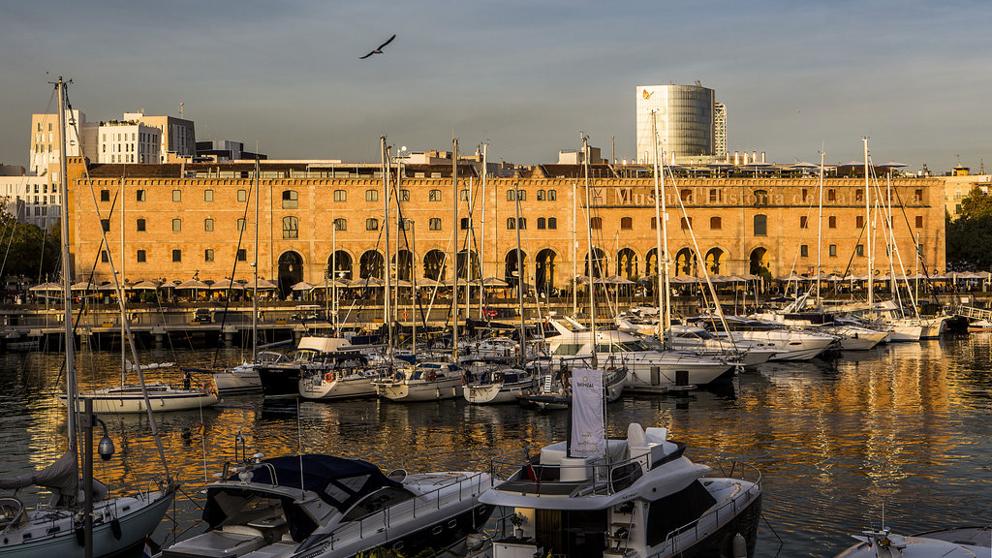 ¿Conoces la nueva revolución? Te la contamos: Aging &amp; Longevity

El próximo martes 27 de Noviembre a las 10.00h  en el Pier01 del Barcelona Tech City  @bcntechcity  Regina Llopis nos contará retos y oportunidades de esta nueva revolución.
 barcelonatechcity.com/events/conoces…
