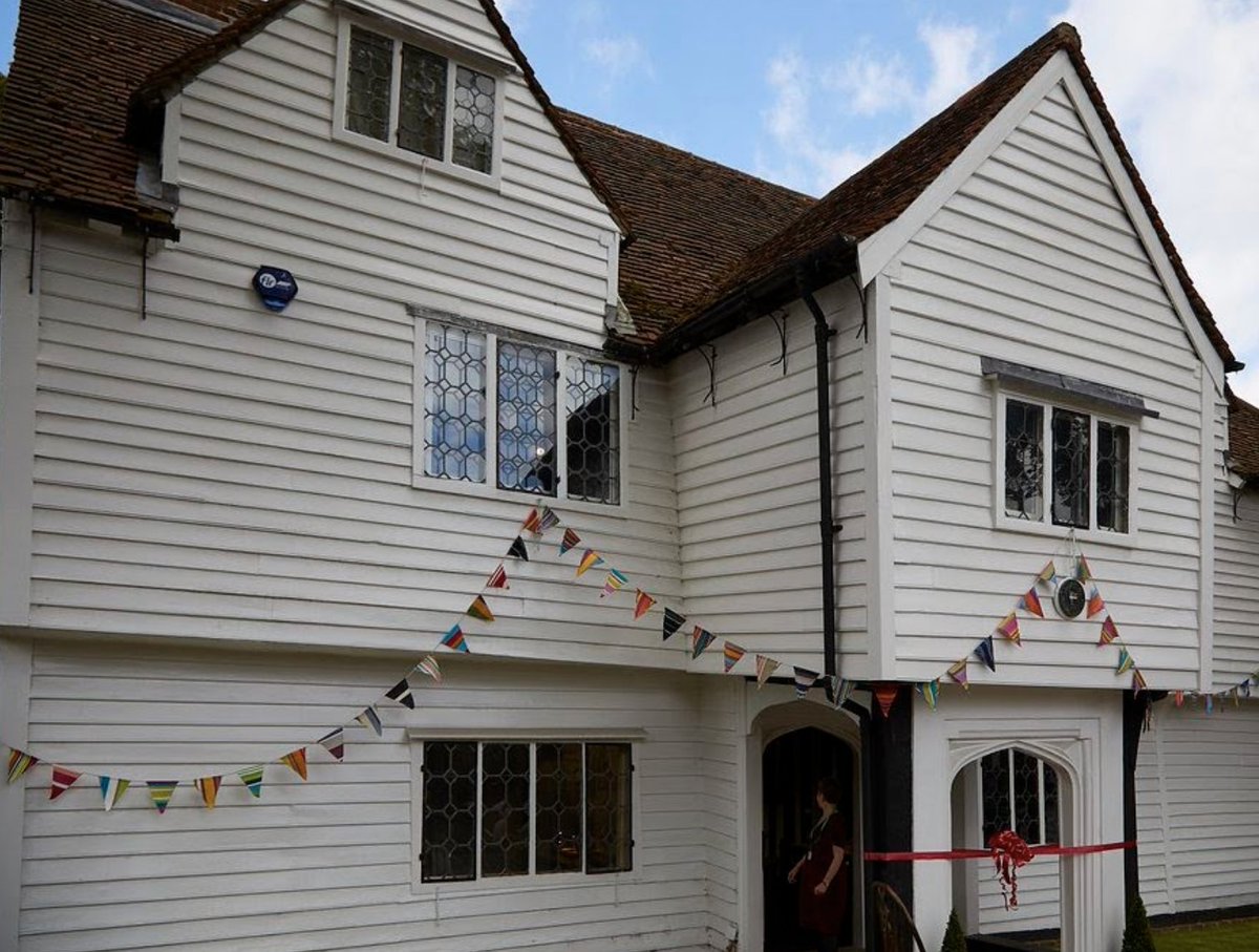 SuttonCouncil's tweet photo. We are delighted to announce that Cheam's historic Whitehall has been named a 2019 Civic Trust AABC Conservation Awards regional finalist. The historic house is one of 25 finalists. Thank you @CTAwards @CTAConservation for this great recognition and good luck to all 👏👏👏 https://t.co/jtXT3guDy7